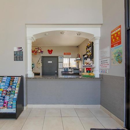 Anaheim Discovery Inn And Suites Esterno foto