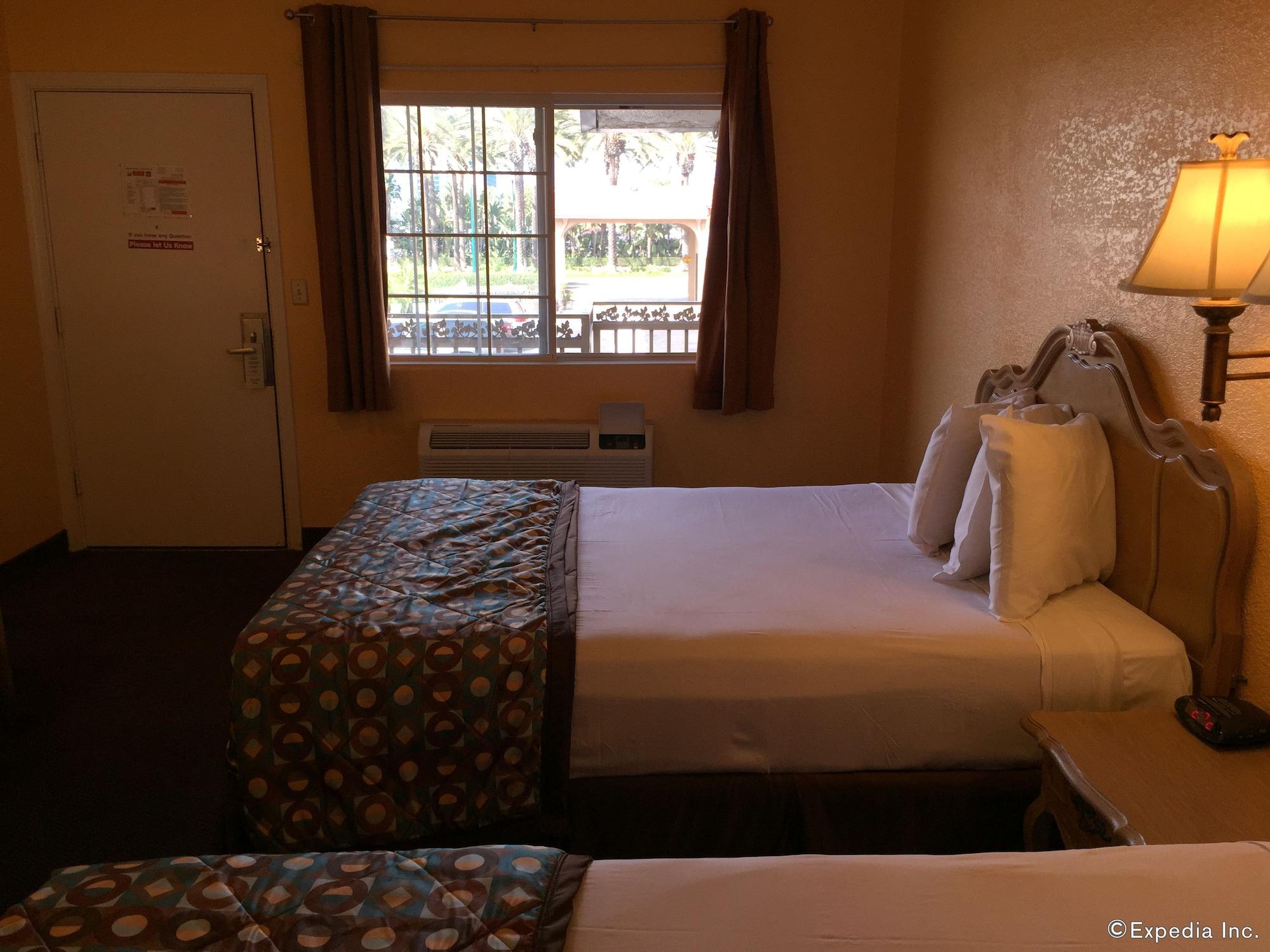 Anaheim Discovery Inn And Suites Esterno foto