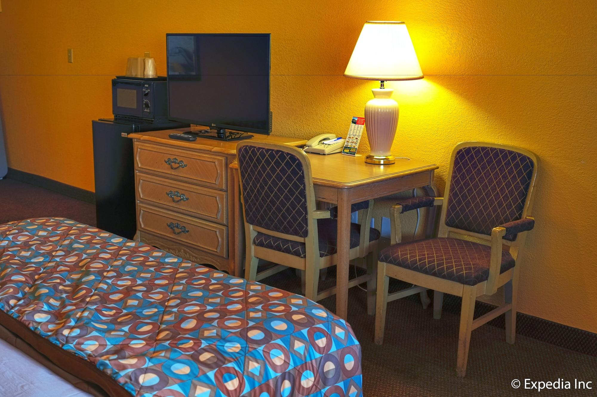 Anaheim Discovery Inn And Suites Esterno foto
