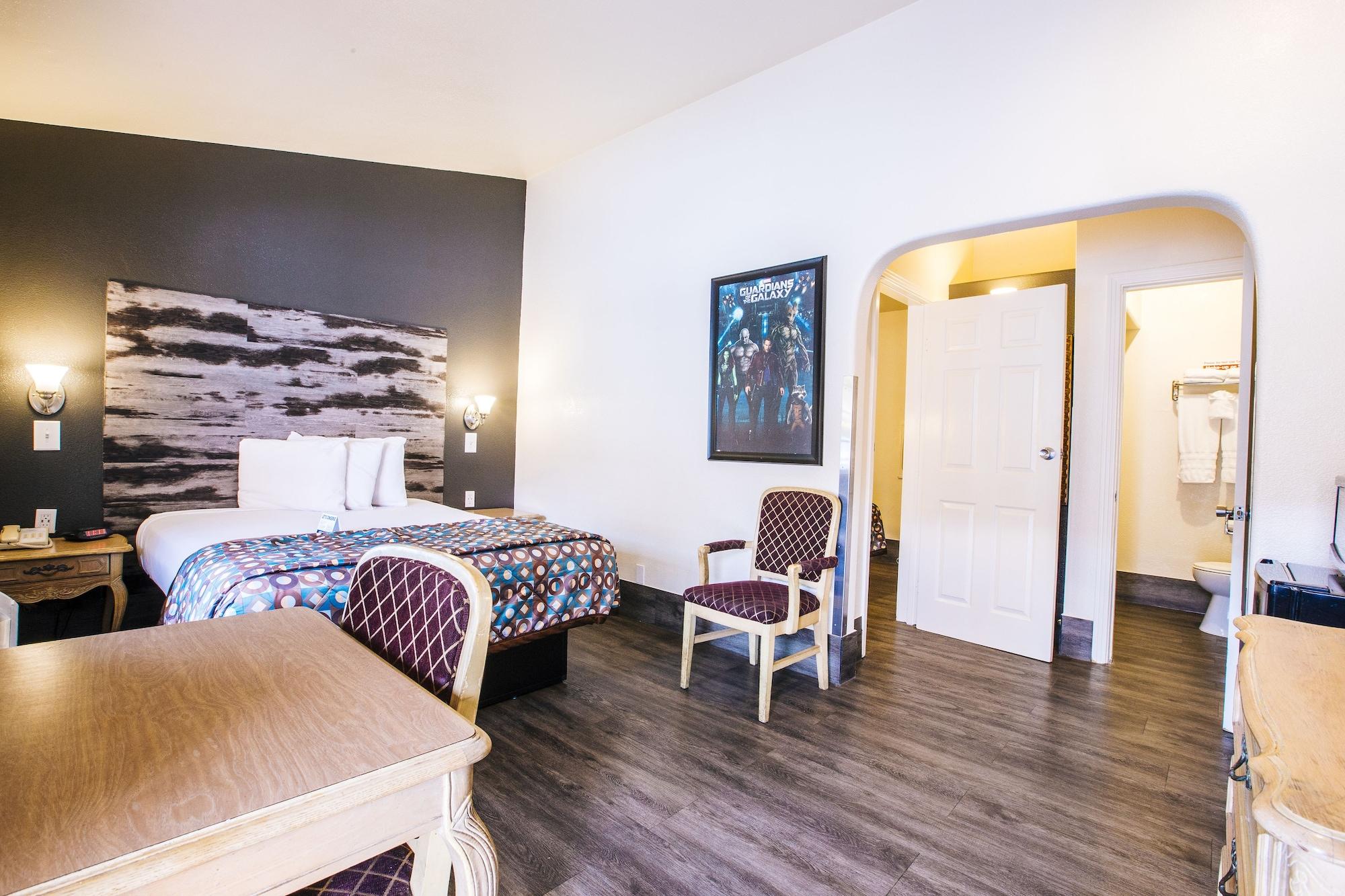 Anaheim Discovery Inn And Suites Esterno foto