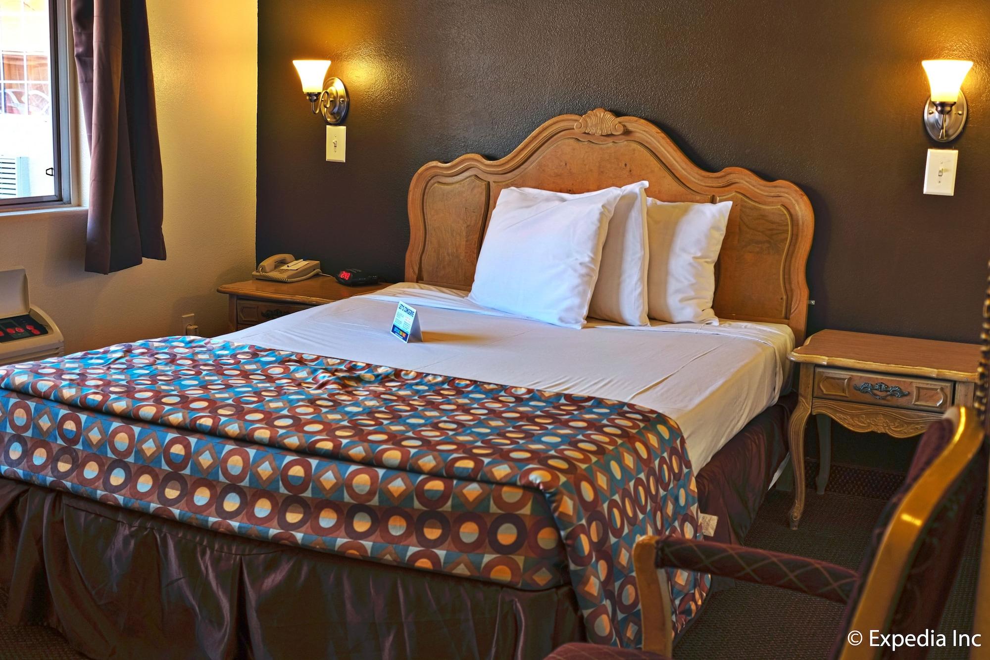 Anaheim Discovery Inn And Suites Esterno foto