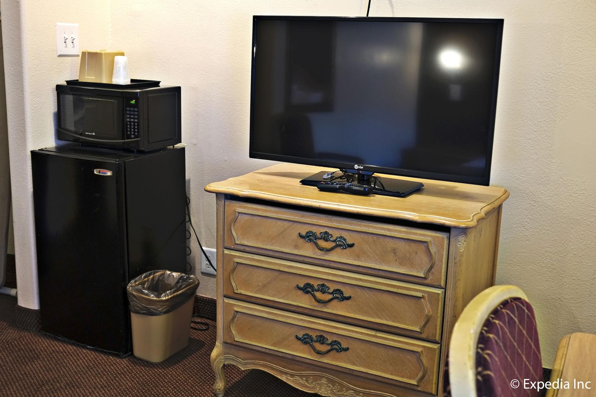 Anaheim Discovery Inn And Suites Esterno foto